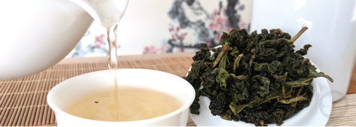 Take your time to smell and aerate tea when tasting for full appreciation of flavor.