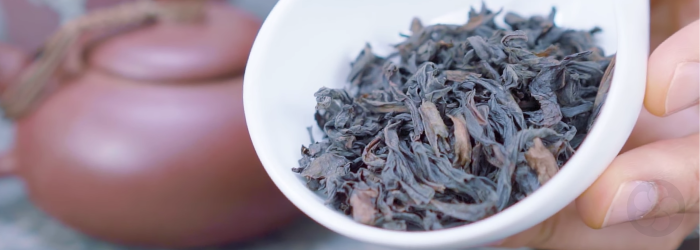 Amber Wuyi leaves are charcoal roasted for full bodied flavor that's never bitter